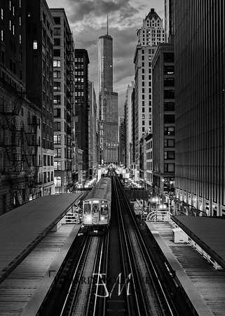 Chicago loop B&W